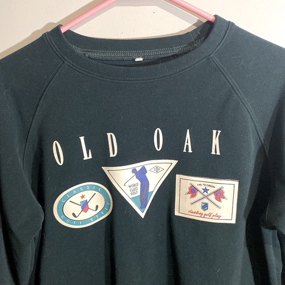 Dark green thick oversized crew neck w/ cuffed sleeves a velvet feel. :) - Picture 4 of 4